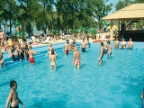 Siofok für viele der Ballermann des Ostens für andere ein beliebter Ferienort mit 1A Infrastrucktur - Party am Strand in Siofok
