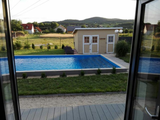 Abrahamhegy: Moderne Ferienhausanlage mit großem Pool, u.v.m. alleinige Nutzung, max. 6 Pers - Häufig schönes und sonniges Wetter am Plattensee