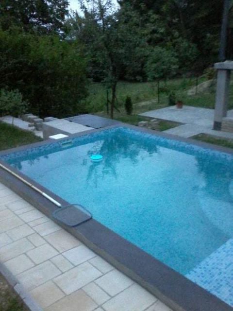 Balatongyörök: Neues Ferienhaus mit Pool für 4 bis max. 5 Pers. all. Nutzung, Klima, W-Lan - Unterkünfte am Plattensee angeboten von Sebastian Vizer